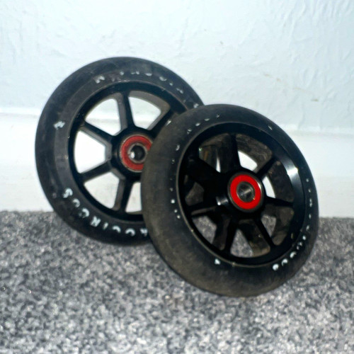 Black push scooter - 2x,